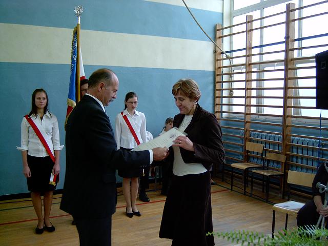 gal/2006-2007/Dzien_Nauczyciela/IM000029.jpg