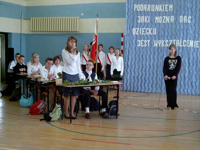 gal/2006-2007/Dzien_Nauczyciela/IM000045.jpg